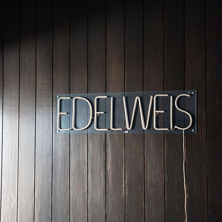 EDELWEIS HOUSE - Parking y Wifi GRATIS Apartment Sierra Nevada Bagian luar foto